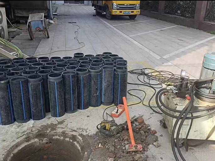 内蒙古PE置换管厂家 DN315置换管 非开挖管短管置换